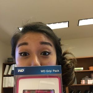 Meet your Posher, Cony